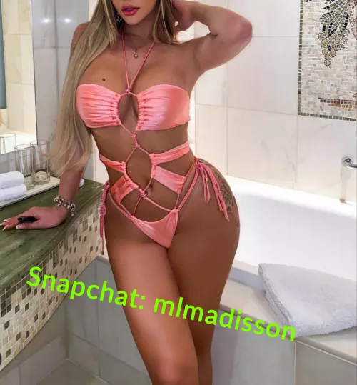 Come and cuddle with me this night 😘 😄