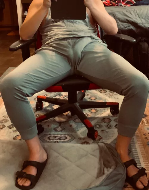 Wait, is this why people like gray sweatpants?