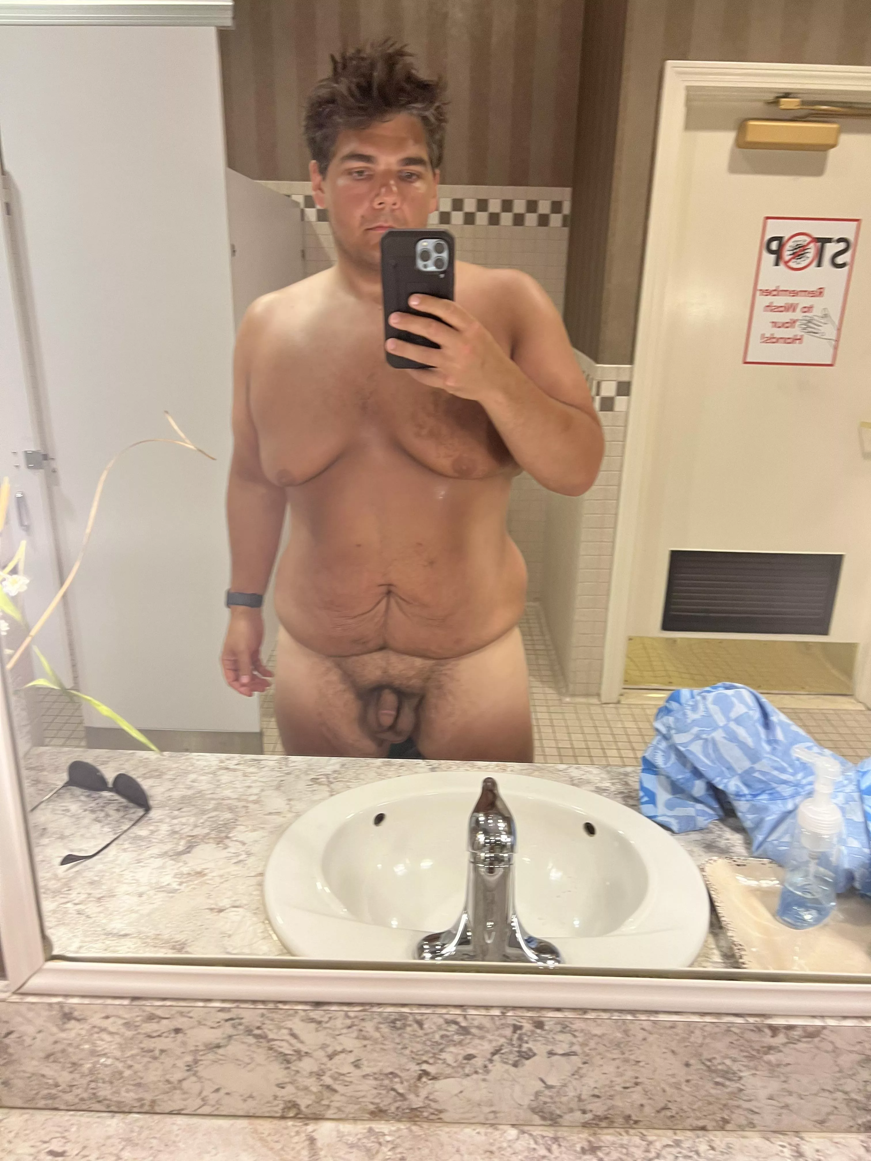 [33]