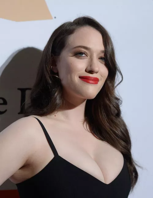Make me explode to Kat Dennings huge tits on cam