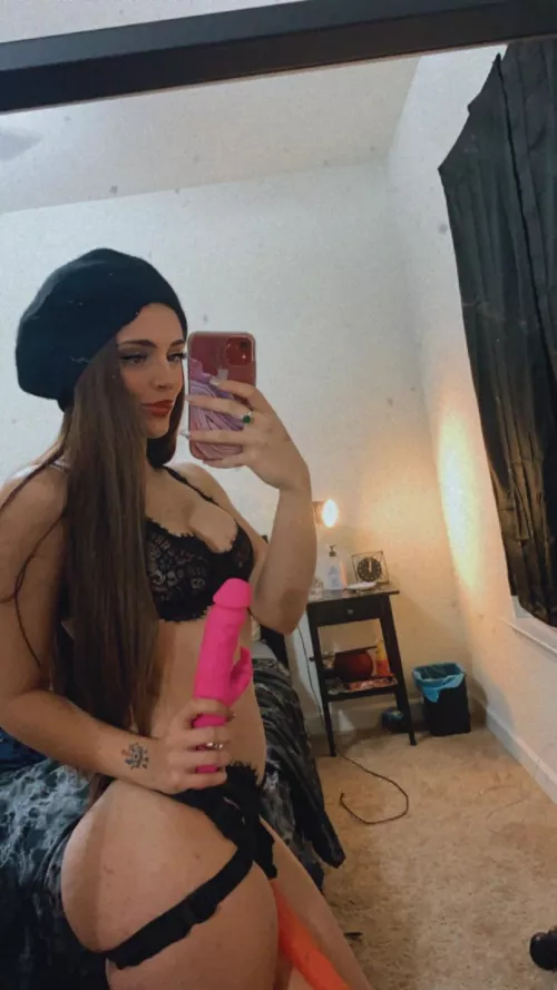 Open wide for Mommy’s cock🤗