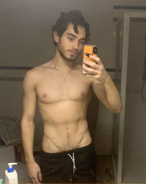 V line poppin today 😁