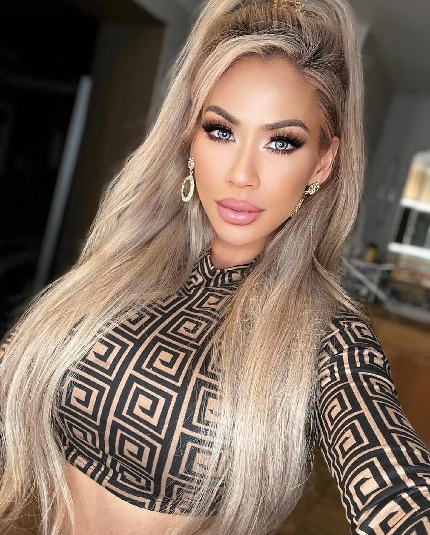 Gold Look