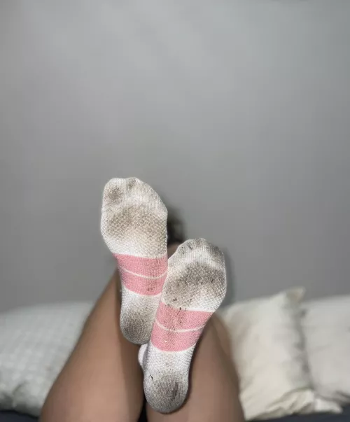 [selling] [us] Go ahead and give my smelly socks a sniff😜💦*discreet packaging, tracked shipping, add-ons & extra days*
