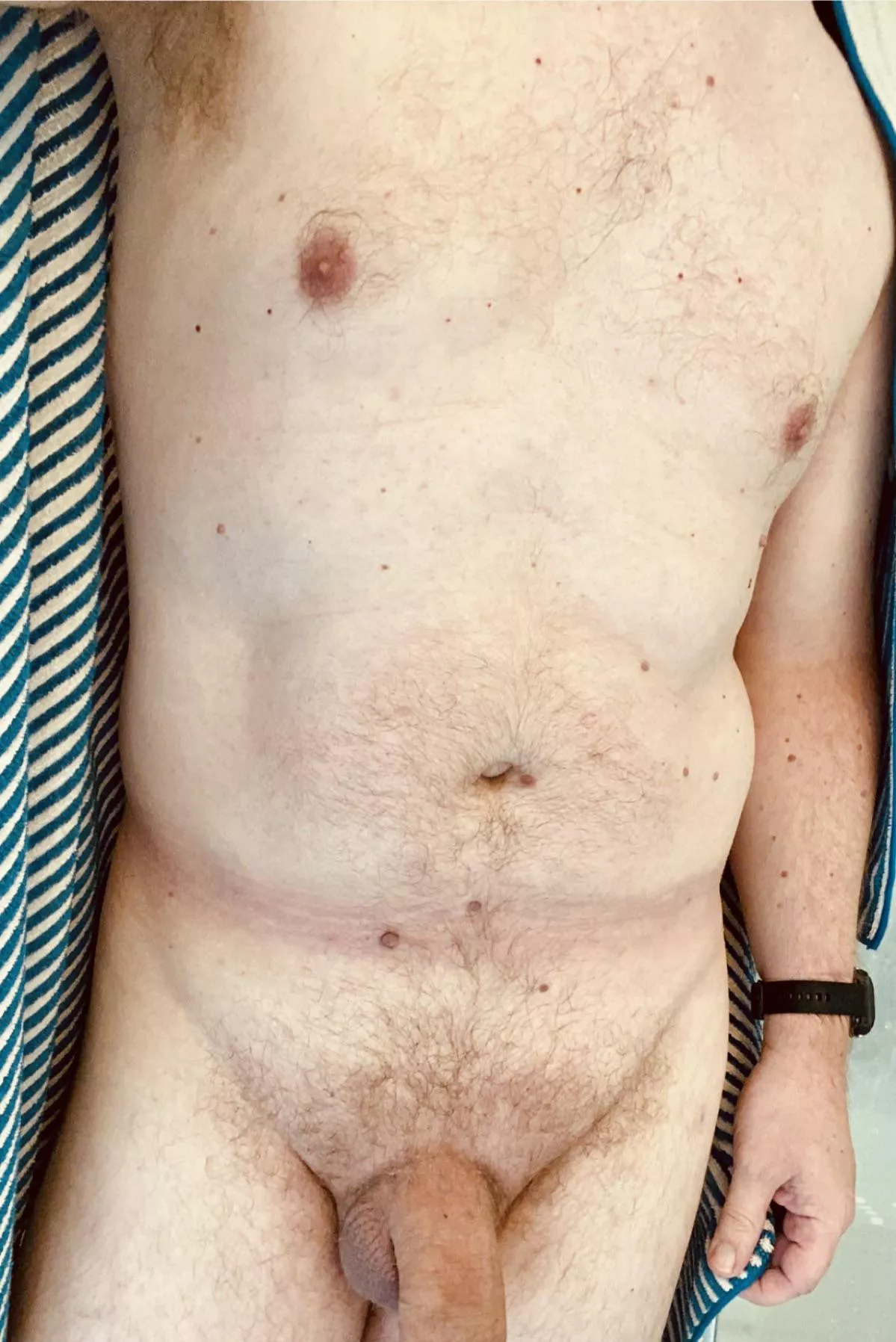 It’s so hot, this dad is gonna just stay naked after my shower