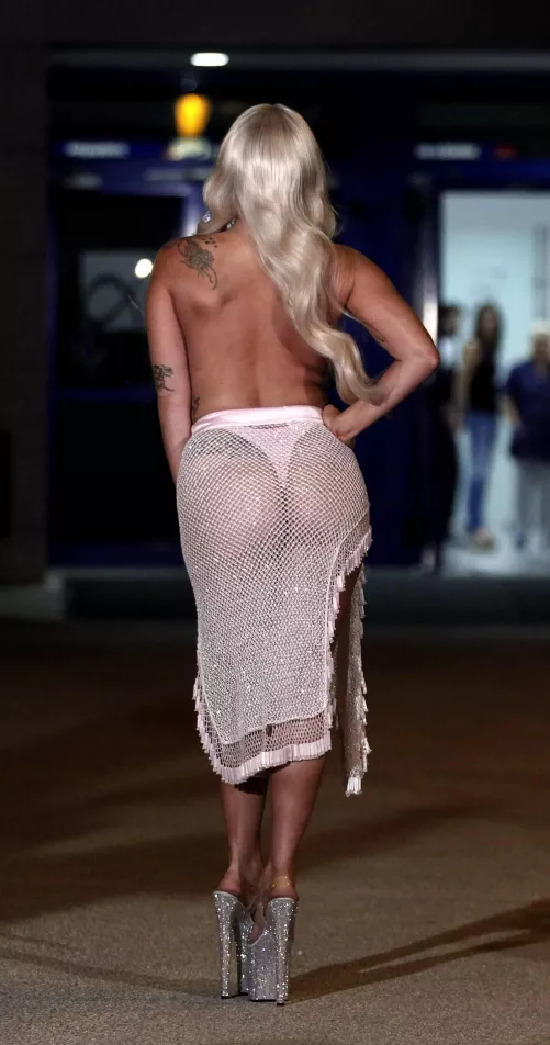 Gaga for ass