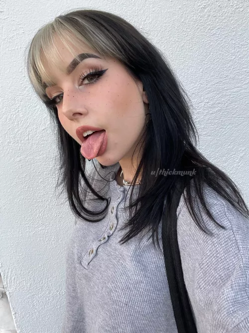 faux freckles are a must :x