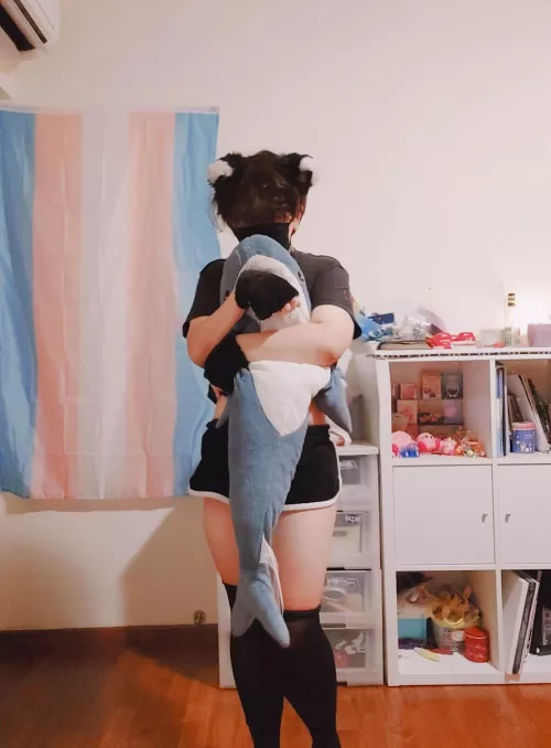 I have never looked more stereotypically trans than I do here (20ftm/nb)