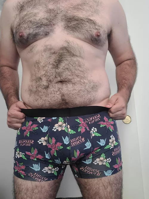 who likes stanger things