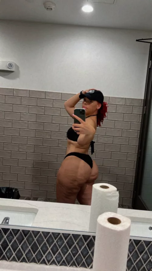 Cellulite be tripping