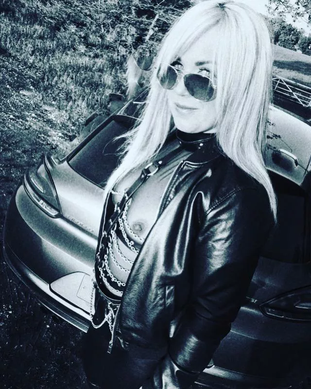 🖤