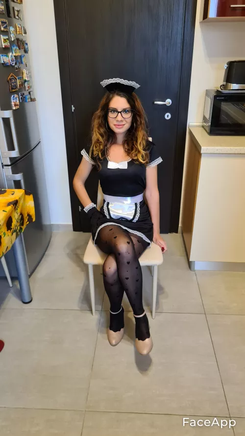 Do you like my legs in tights ❓😊