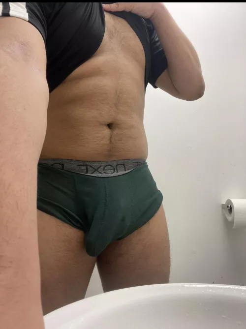 Dm if u wanna see more of this Big Brown Cock😉