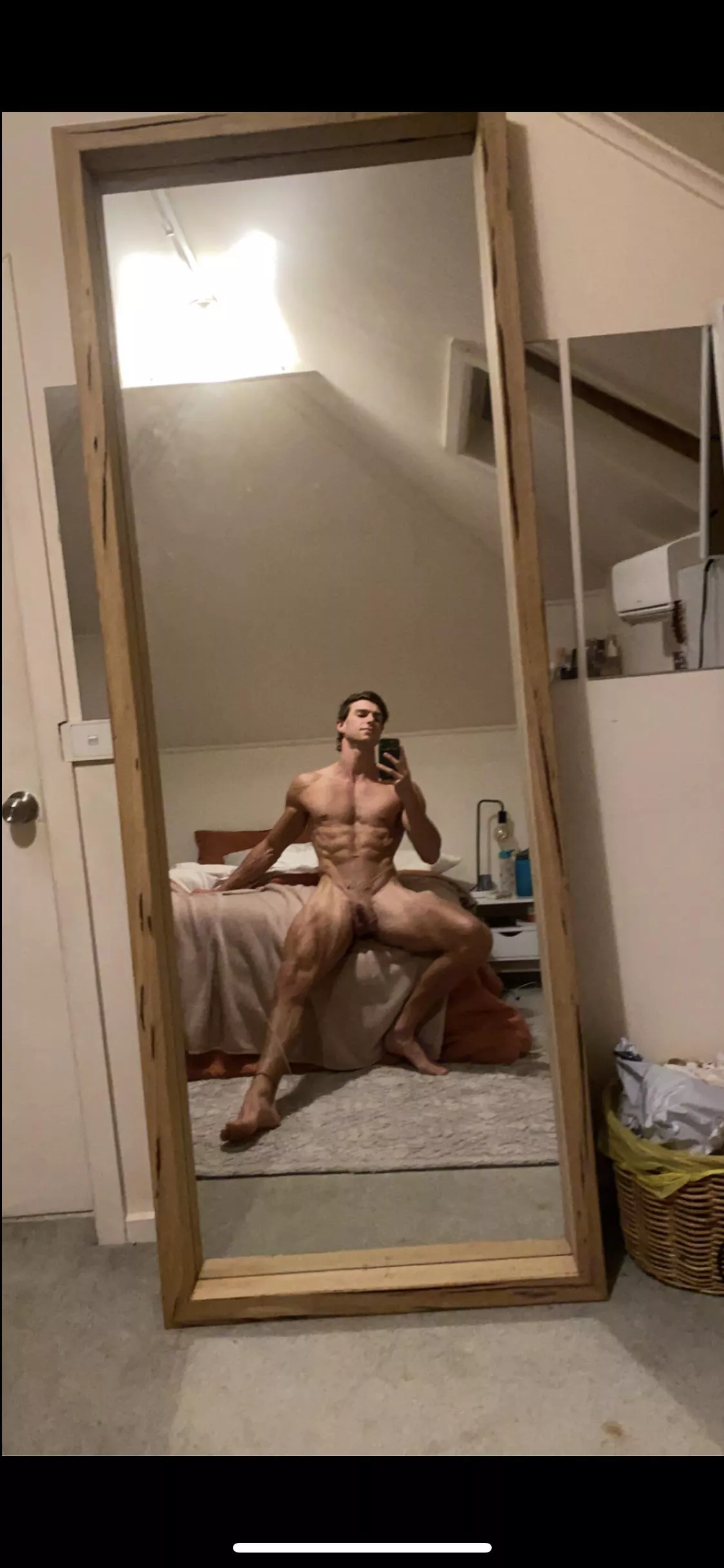 (M) never skip leg day!