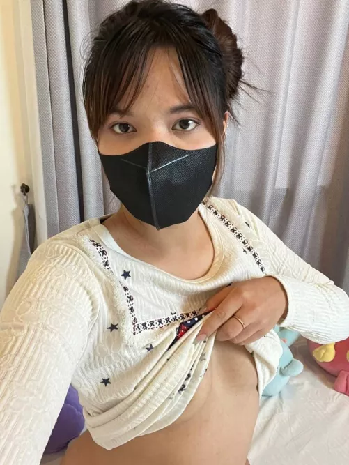 Try sexy selfie 😉