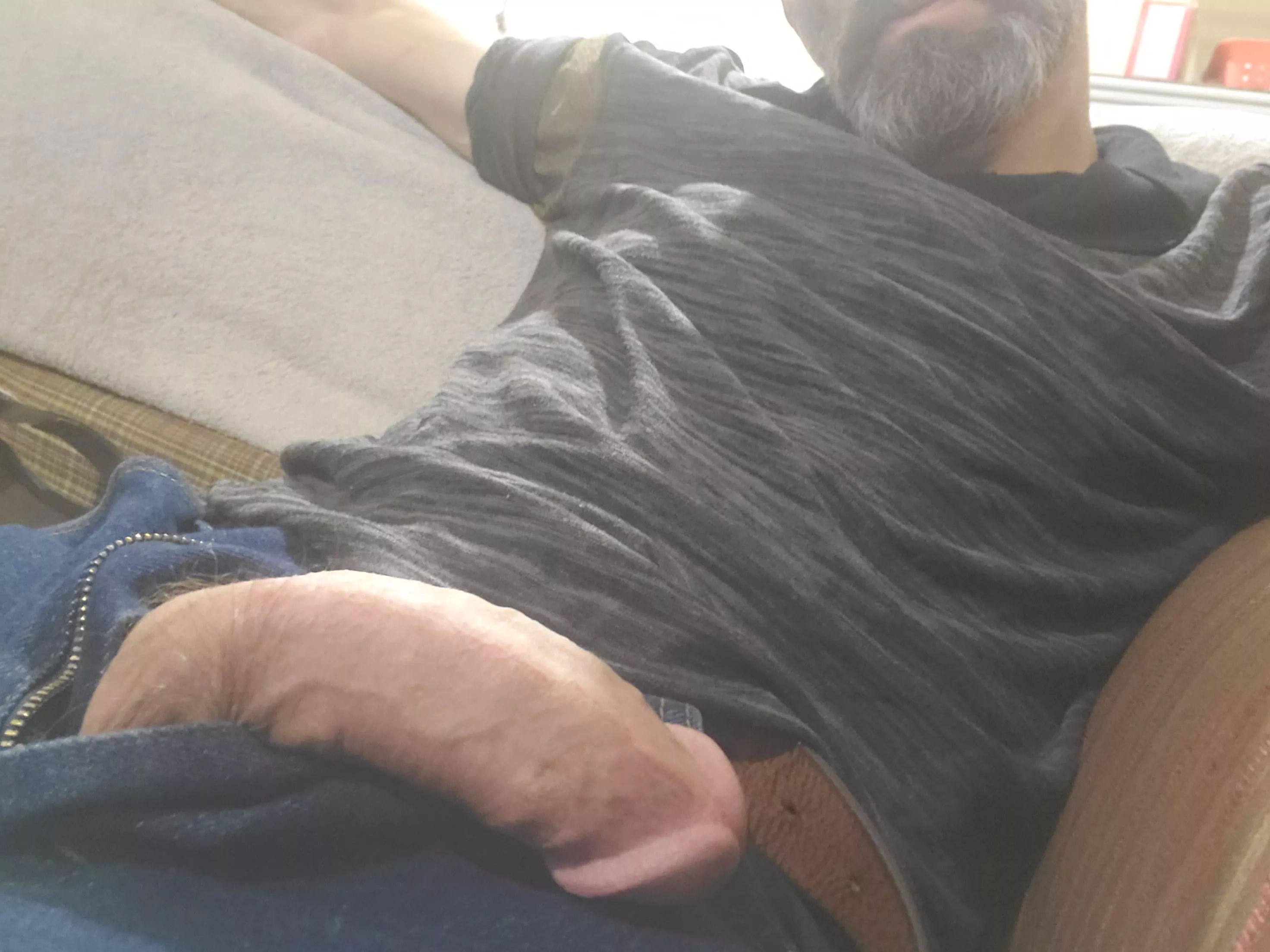 [40] finally free after a long day.. daddy just needs a princess now ;)