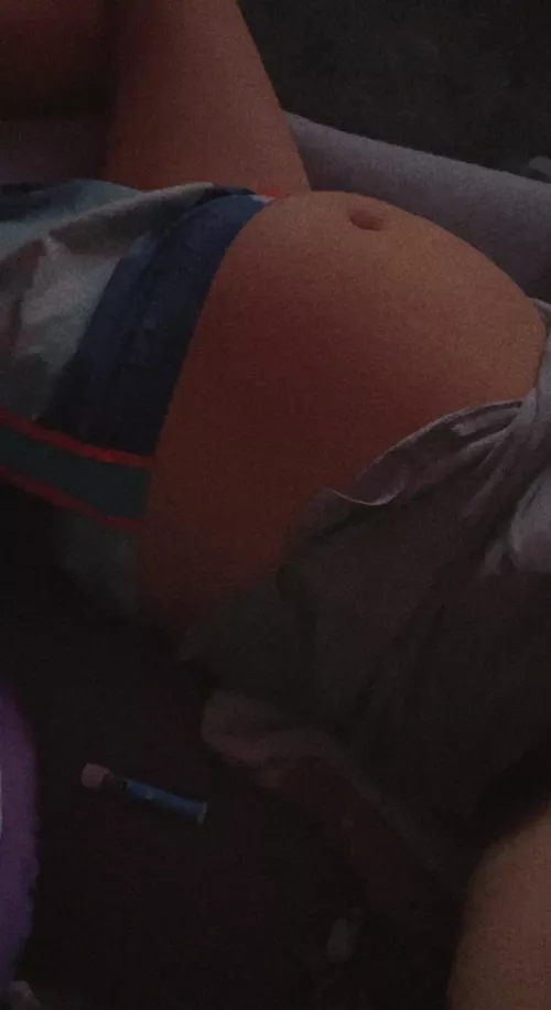 Doing a 3,000 calorie stuffing 😩🌭🌭🌭