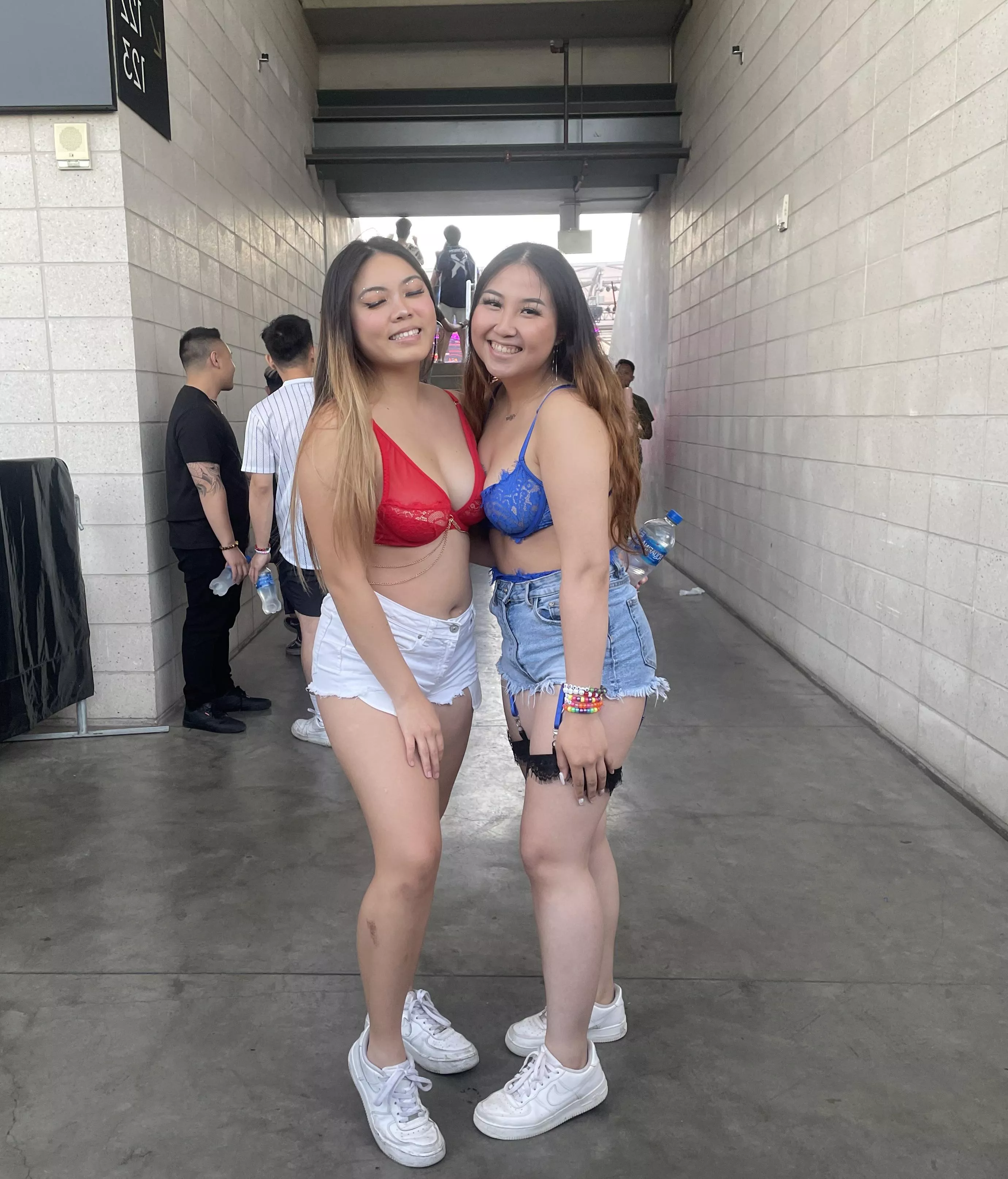 Simple outfits