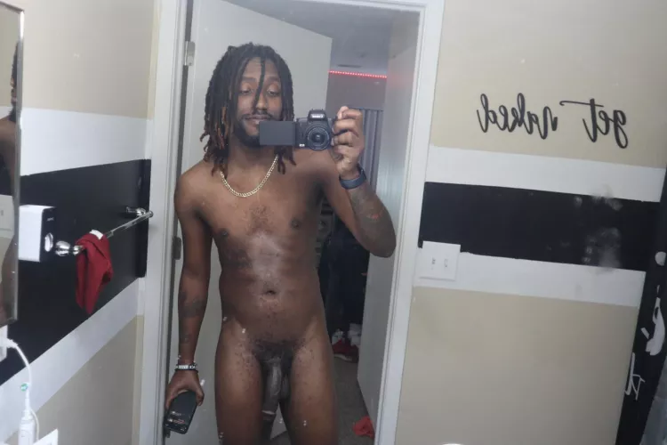 I hope you like my body as is 🫠