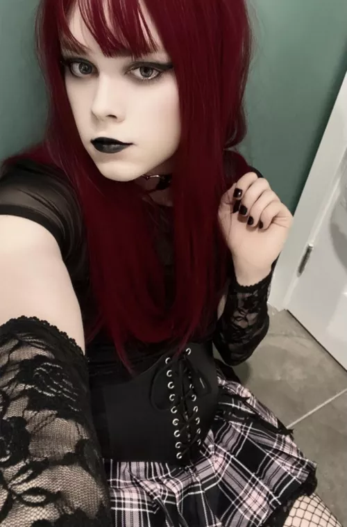 Of course I'm a boy🖤 why would you even think otherwise?!