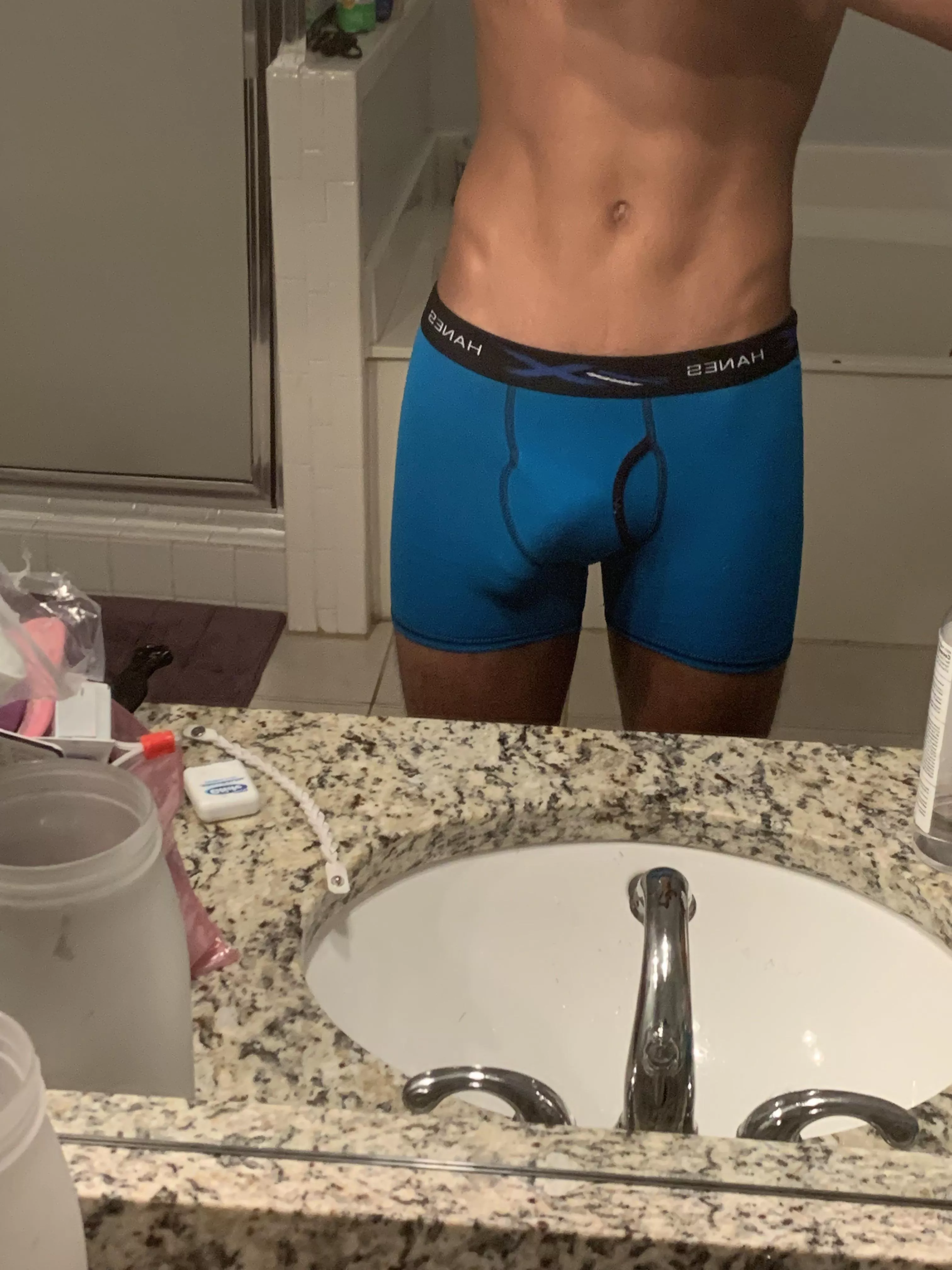 Soft bulge👀