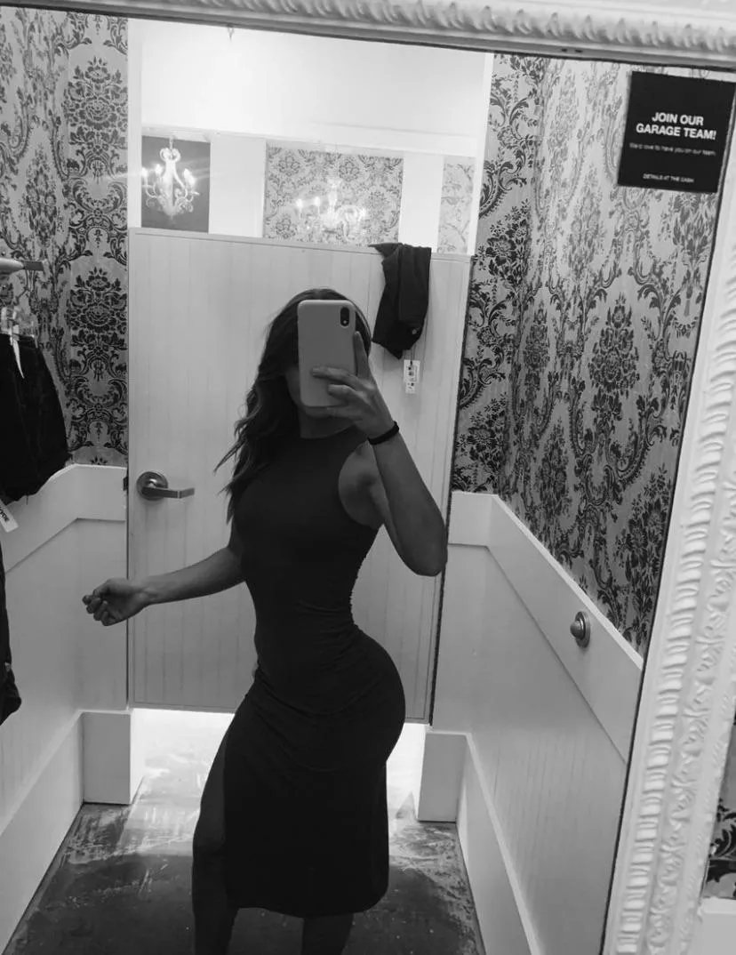 B&W