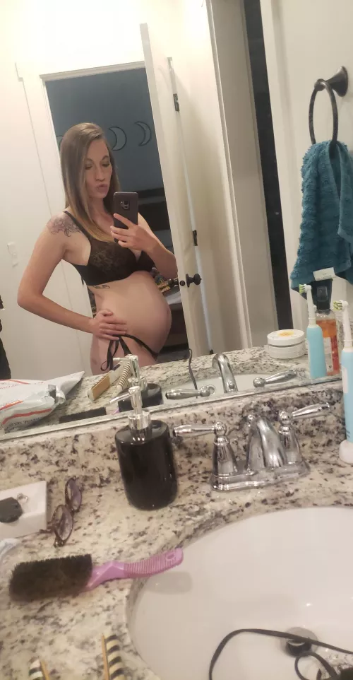 Belly is really popping now and momma is horny all the time