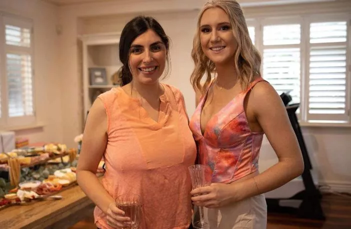 mother or daughter who gets it