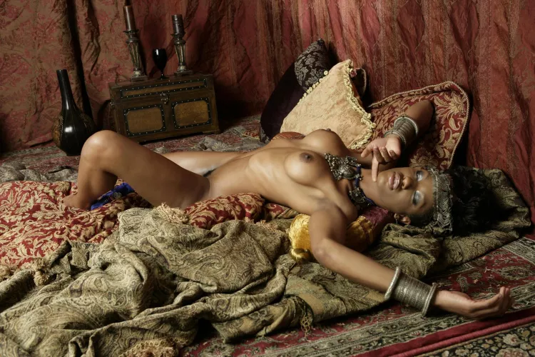 Tease me until I am begging for it........💋❤️️🍓