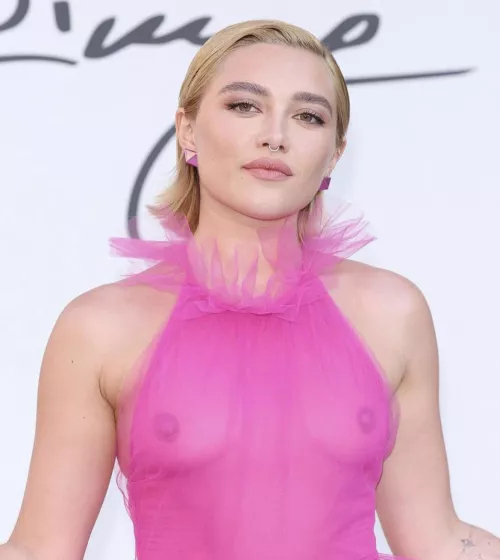 Florence Pugh 2/3