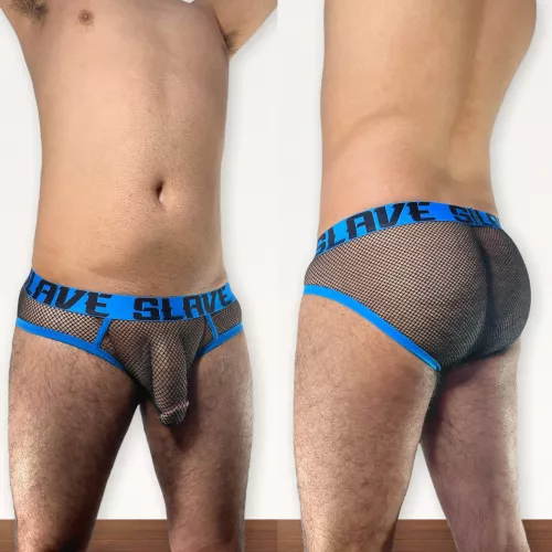 Not too noticeable right? Does the front or back look better? 😏