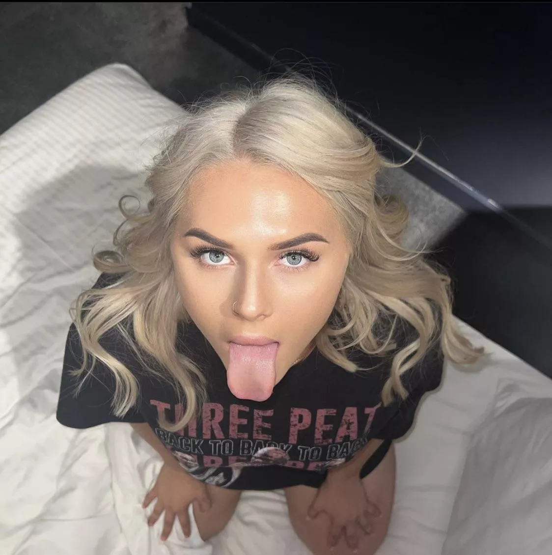 In position 👅