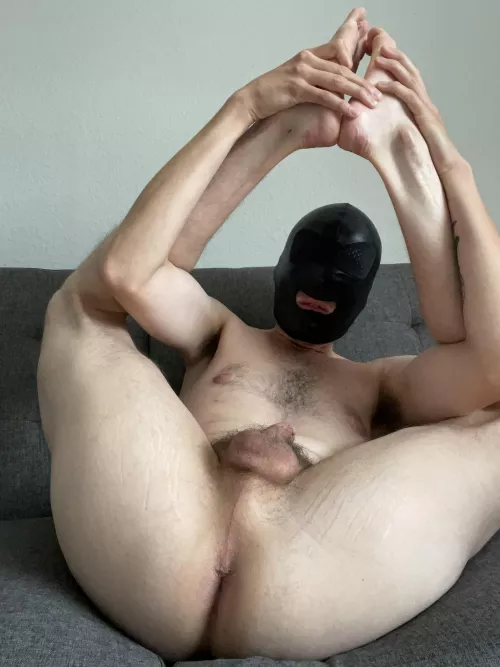 Anonymous cum dump ready for a load from you and your friends