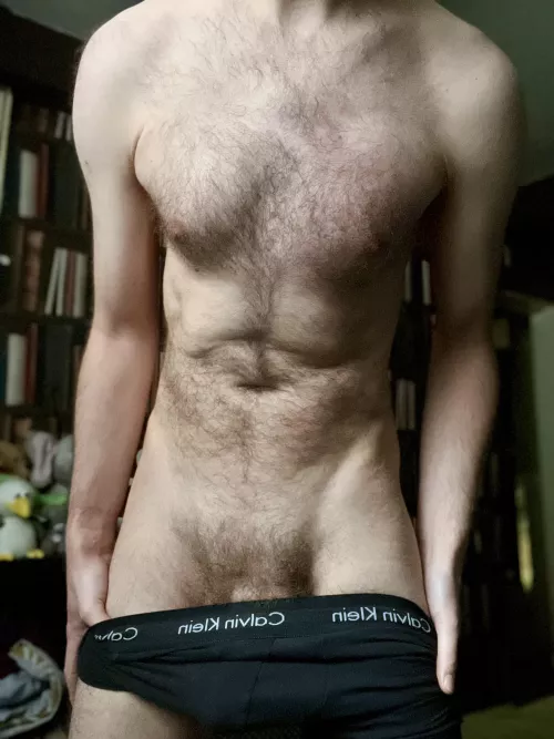 Out of bed and (almost) ready for the day ☀️