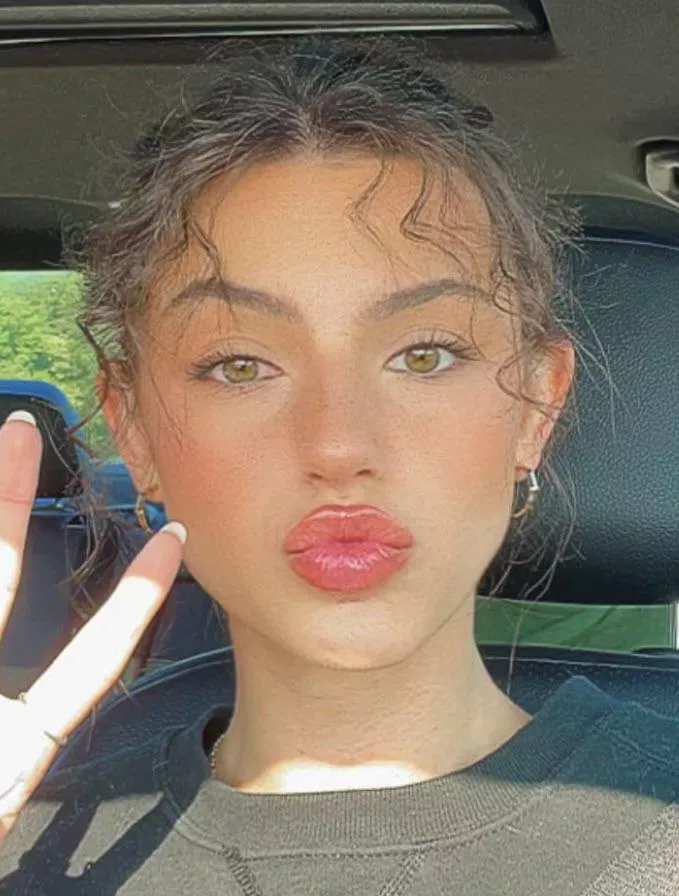 💋