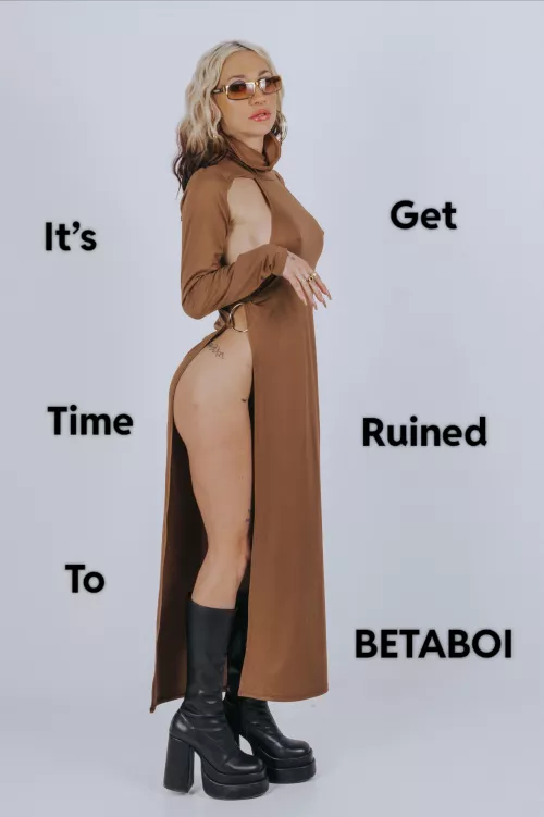 Beg For My Atenttion Pig