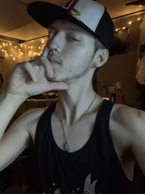 Wire wrapped blue agate crystal into a necklace 🥰