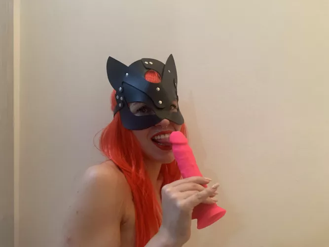 It’s huge! I think it can feel very good! And u?