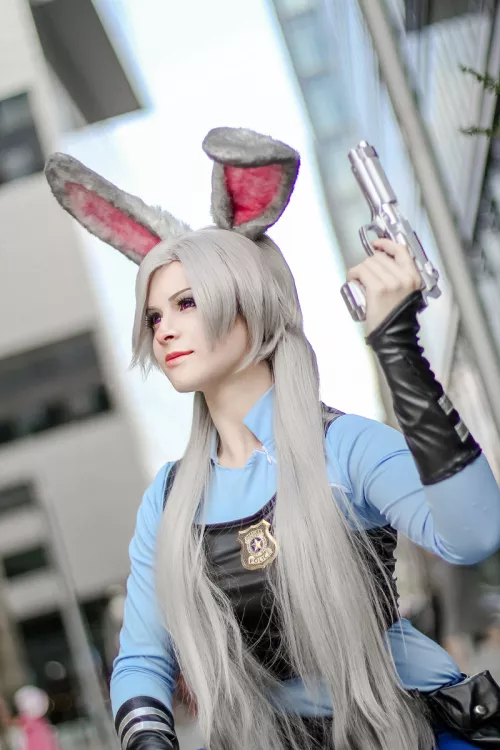 Judy Hopps from Zootopia Cosplay by Yunakairi