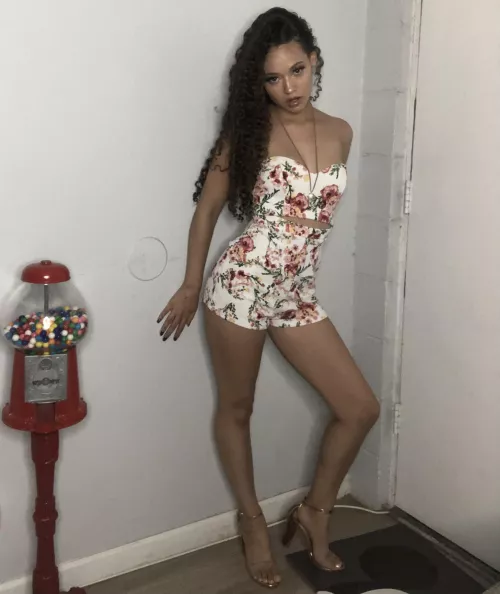 Love this romper and heel combo 🥰🥰🥰