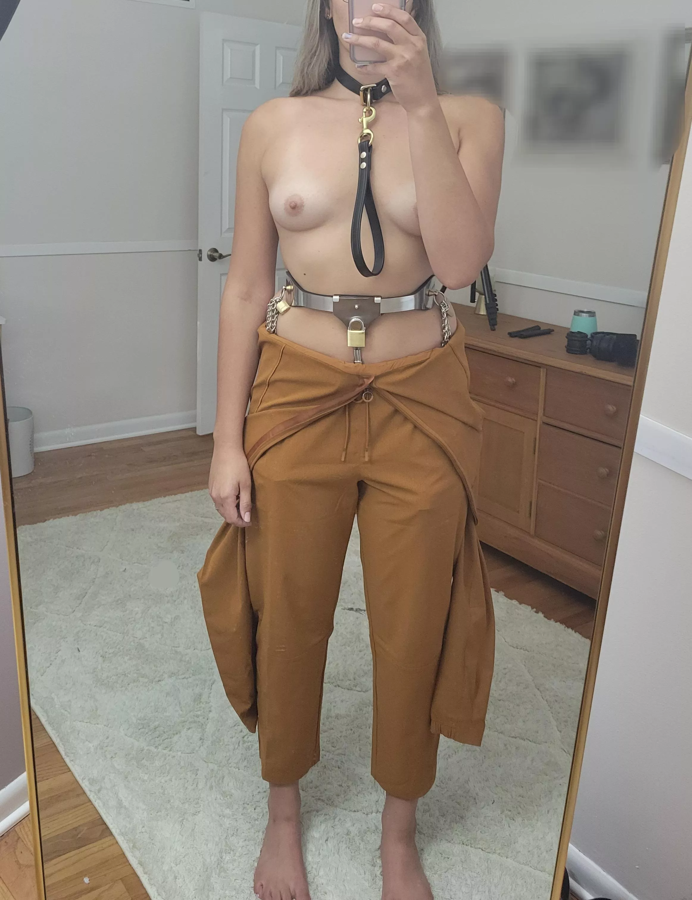 Loving my new choke collar from Discerning Specialist. I'll let you give it a yank if you can find me a key 😜 Loving my new choke collar from Discerning Specialist. I'll let you give it a yank if you can find me a key 😜