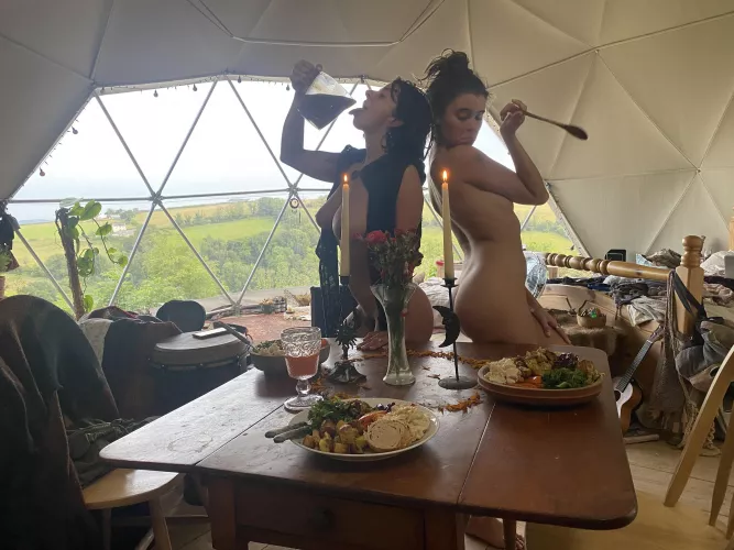 What we mean when we say to come over for Roast Dinner