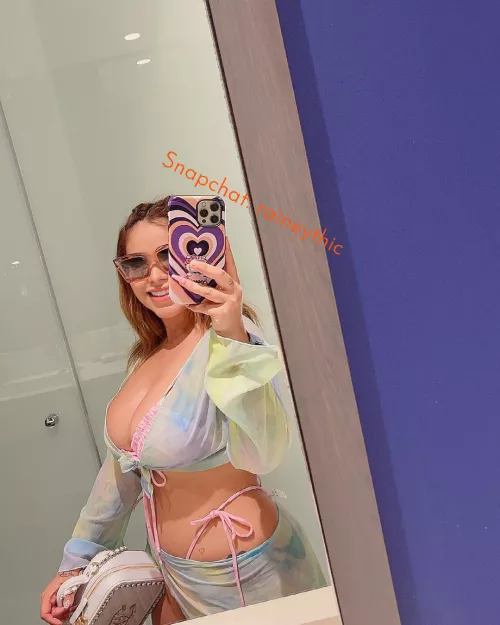 Hi would you be able to last 27 with me Daddy ? 😗