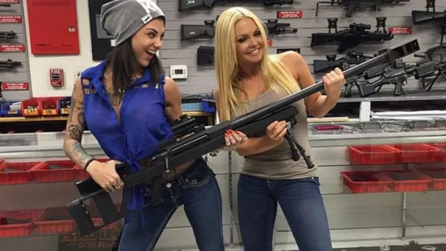 Alaina Hicks(Bonnie Rotten)