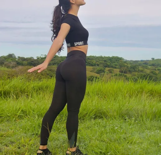That ass is amazing especially in those leggings