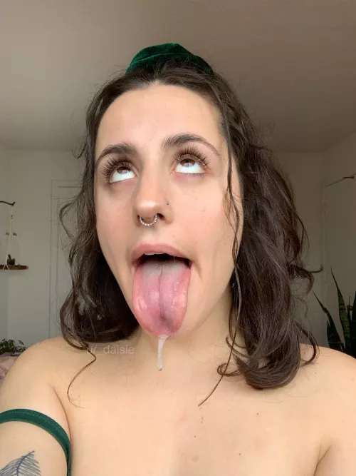 daddy's little cumguzzler🥺