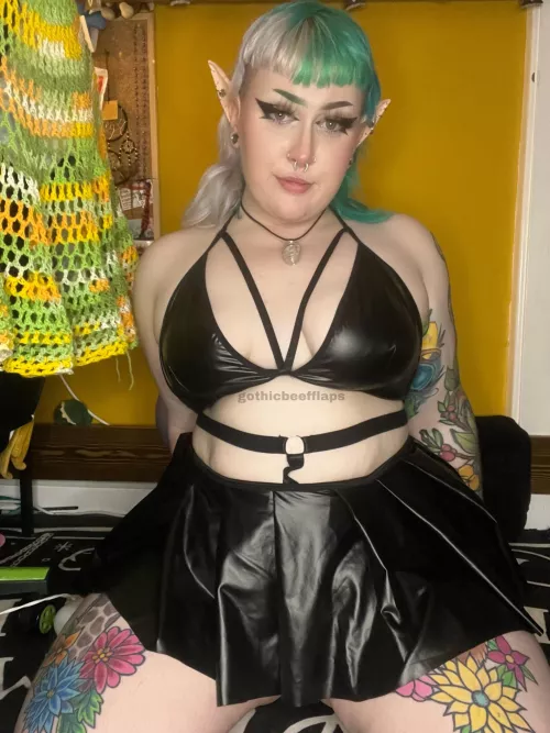 🔥your NEW cyber alt BBW gf 🔥 • UK babe with tattoos & braces🇬🇧 • hairy pussy, genital rates, sexting + more!💦 (ps. i’m k!nk friendly!!)