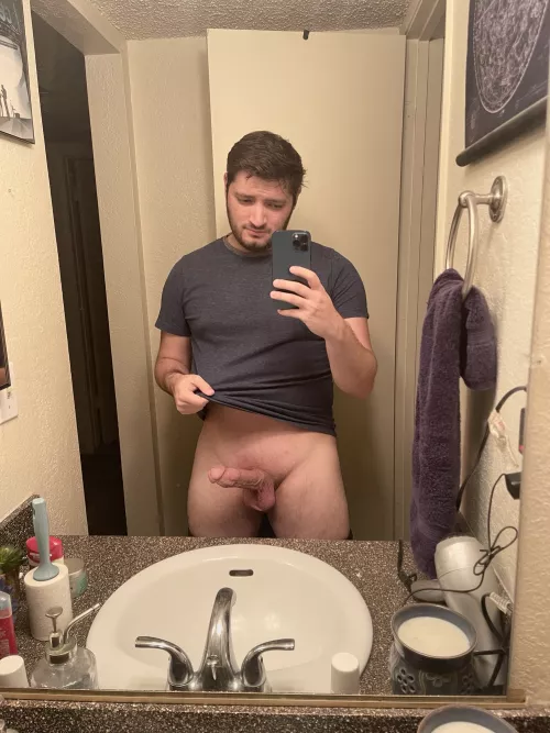 Someone join me in my mirror? 😏