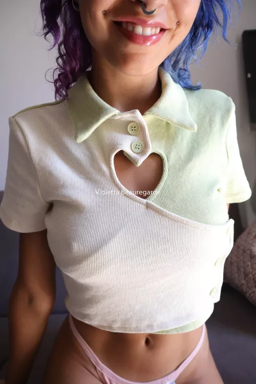 Useless to say how much I love this crop top