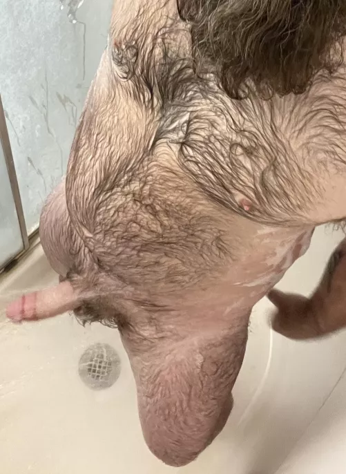 (41)Thick wet daddy bear looking for some love